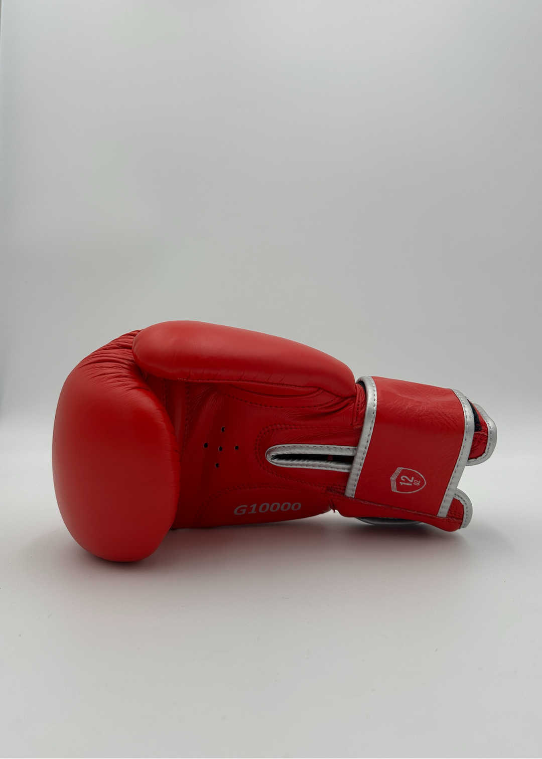 G10000 BOXING GLOVES - RED